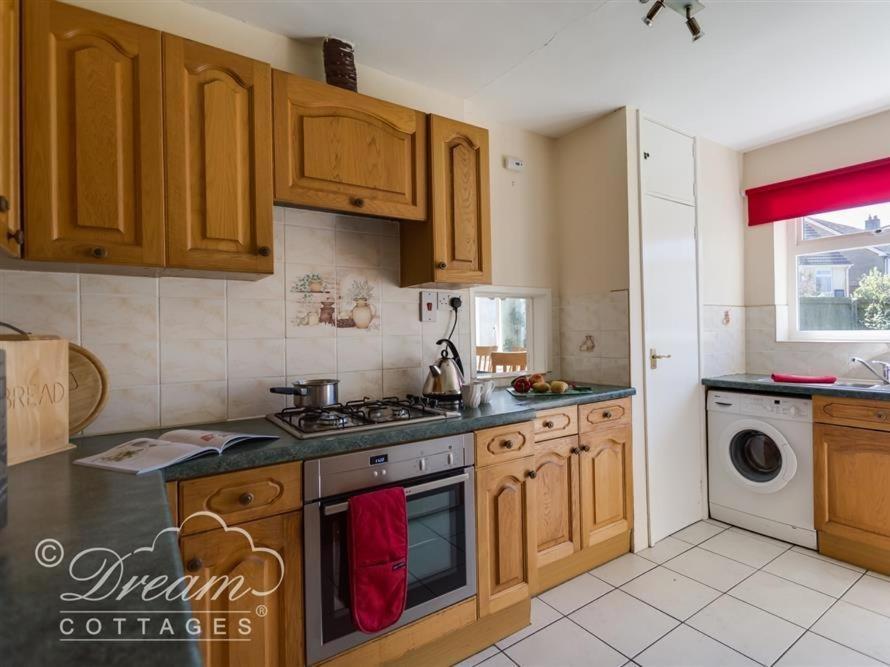 Hillview Bungalow Бъртън Брадсток Екстериор снимка