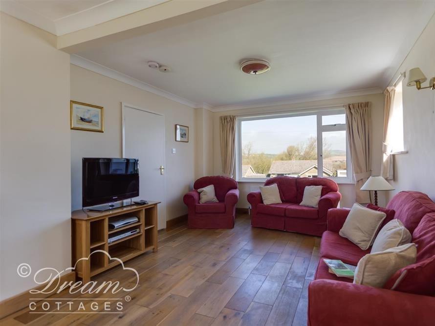 Hillview Bungalow Бъртън Брадсток Екстериор снимка